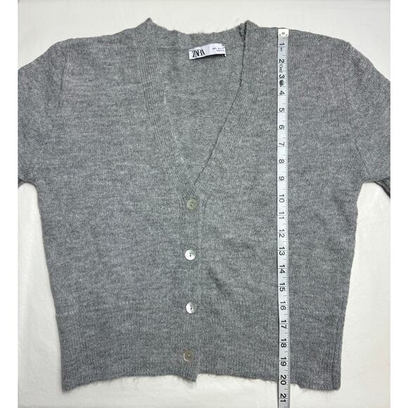 Zara V-Neck Cardigan in Gray Women's Size L - Picture 9 of 9